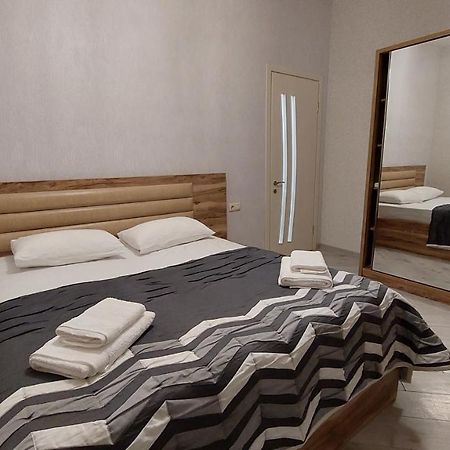 באטומי Elit Apartments מראה חיצוני תמונה