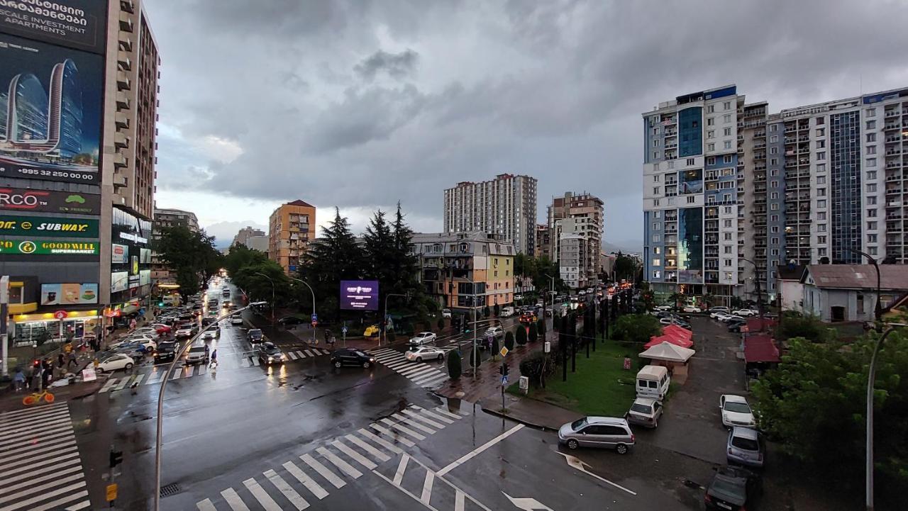 באטומי Elit Apartments מראה חיצוני תמונה