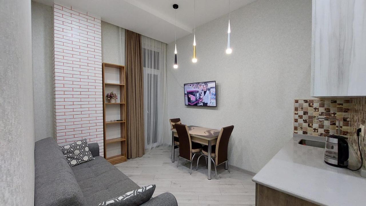 באטומי Elit Apartments מראה חיצוני תמונה