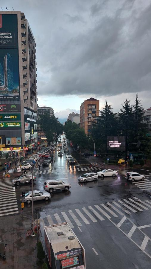 באטומי Elit Apartments מראה חיצוני תמונה