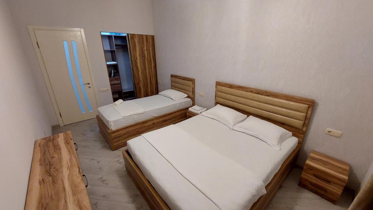 באטומי Elit Apartments מראה חיצוני תמונה