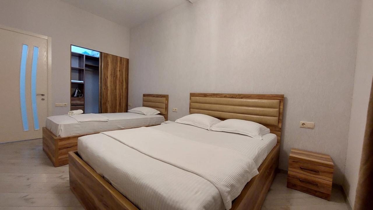באטומי Elit Apartments מראה חיצוני תמונה