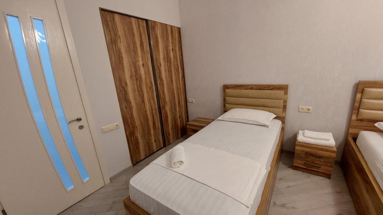 באטומי Elit Apartments מראה חיצוני תמונה