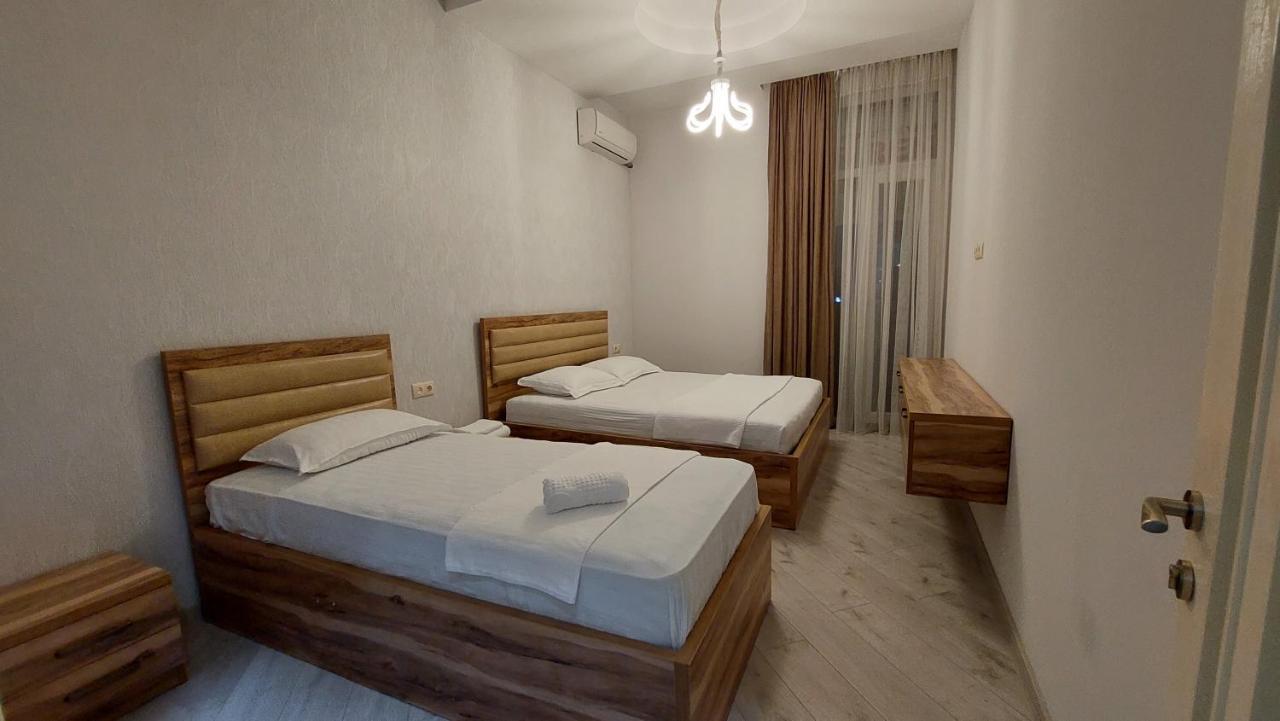 באטומי Elit Apartments מראה חיצוני תמונה